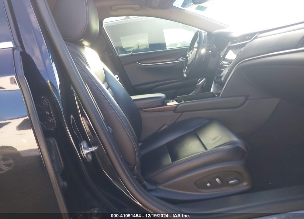 2018 CADILLAC XTS LUXURY VIN: 2G61M5S32J9163885