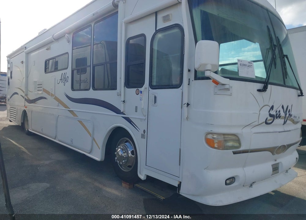 2004 FREIGHTLINER CHASSIS X LINE MOTOR HOME VIN: 4UZAAHAK24CM89260