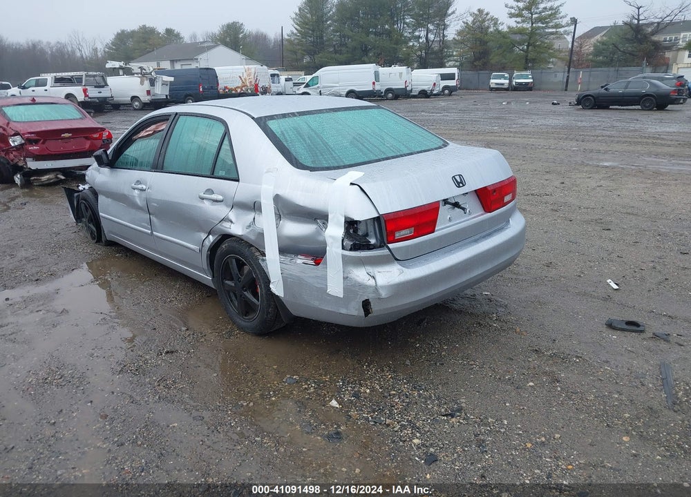 2005 HONDA ACCORD 2.4 EX VIN: 1HGCM56705A049513