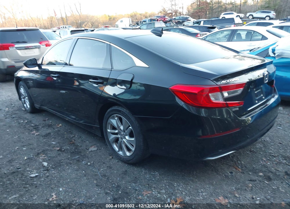 2019 HONDA ACCORD VIN: 1HGCV1F14KA068269