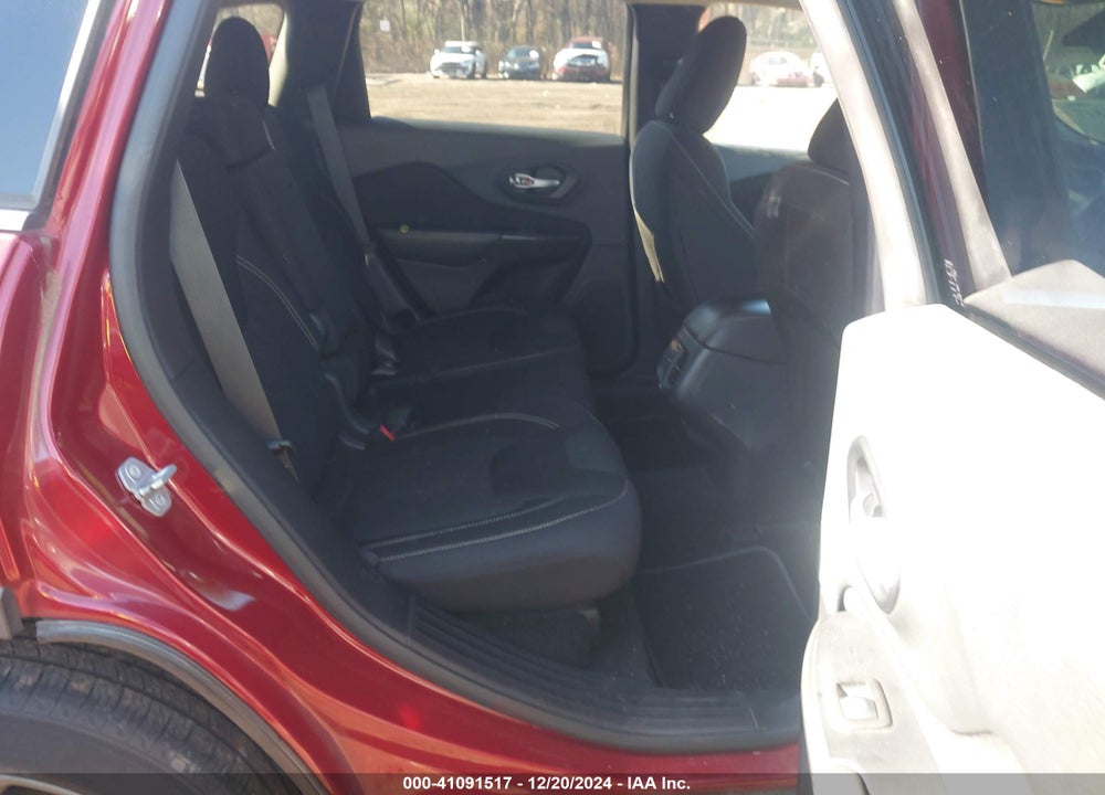 2015 JEEP CHEROKEE LATITUDE VIN: 1C4PJMCB7FW633357