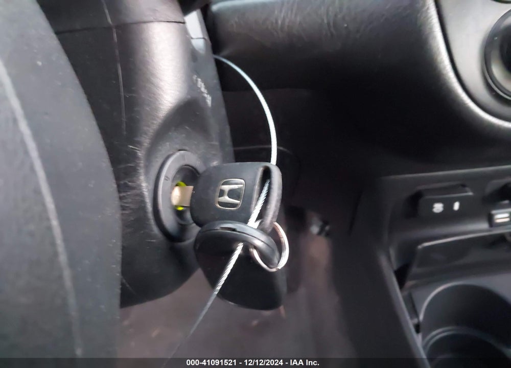 2004 HONDA CIVIC EX VIN: 1HGEM21984L069317