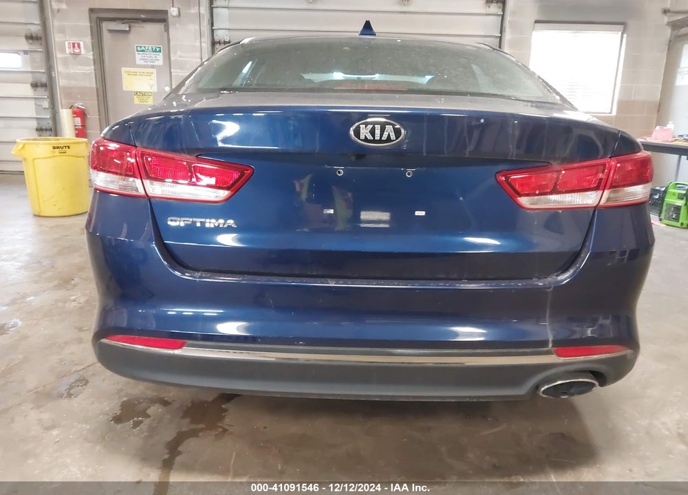 2017 KIA OPTIMA LX VIN: 5XXGT4L34HG146706