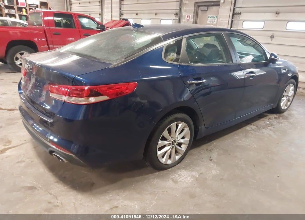 2017 KIA OPTIMA LX VIN: 5XXGT4L34HG146706