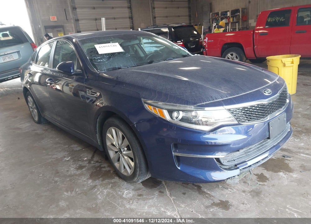 2017 KIA OPTIMA LX VIN: 5XXGT4L34HG146706