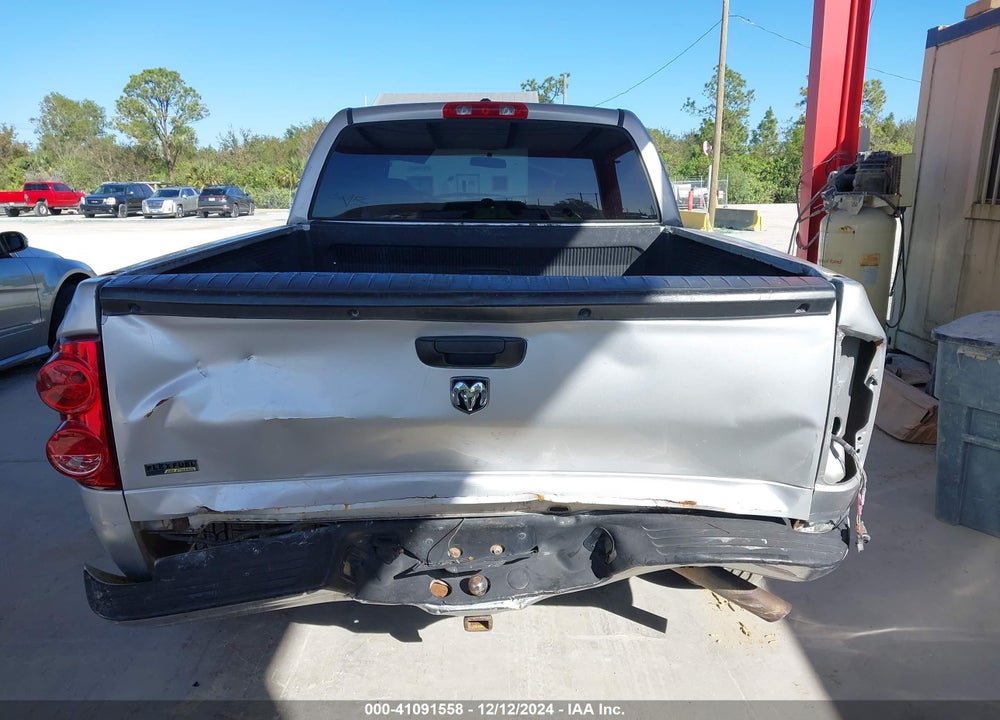 2007 DODGE RAM 1500 SLT VIN: 1D7HA18P17S186823