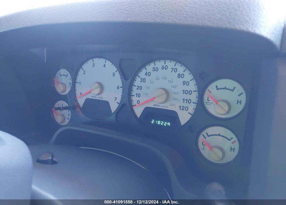 2007 DODGE RAM 1500 SLT VIN: 1D7HA18P17S186823