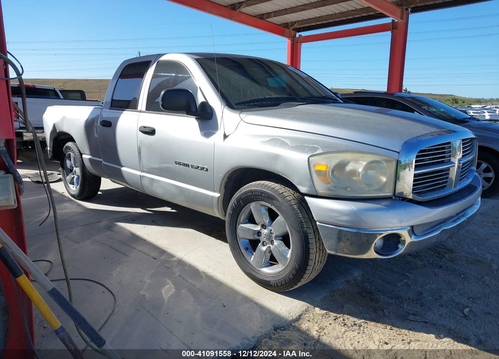 2007 DODGE RAM 1500 SLT VIN: 1D7HA18P17S186823