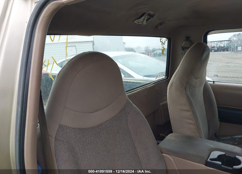 2002 FORD RANGER XL/XLT VIN: 1FTYR10D82TA74317
