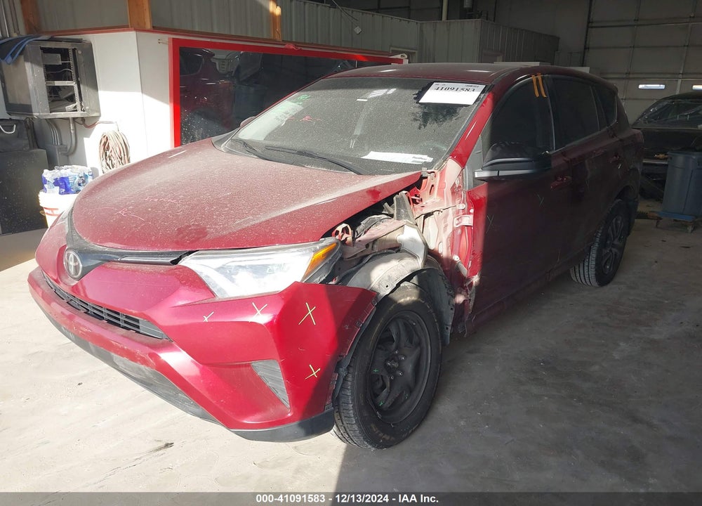2018 TOYOTA RAV4 LE VIN: 2T3ZFREVXJW459449