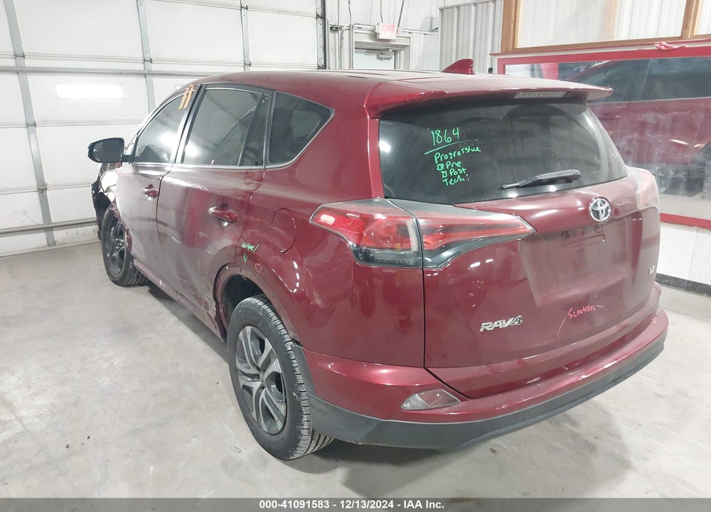 2018 TOYOTA RAV4 LE VIN: 2T3ZFREVXJW459449