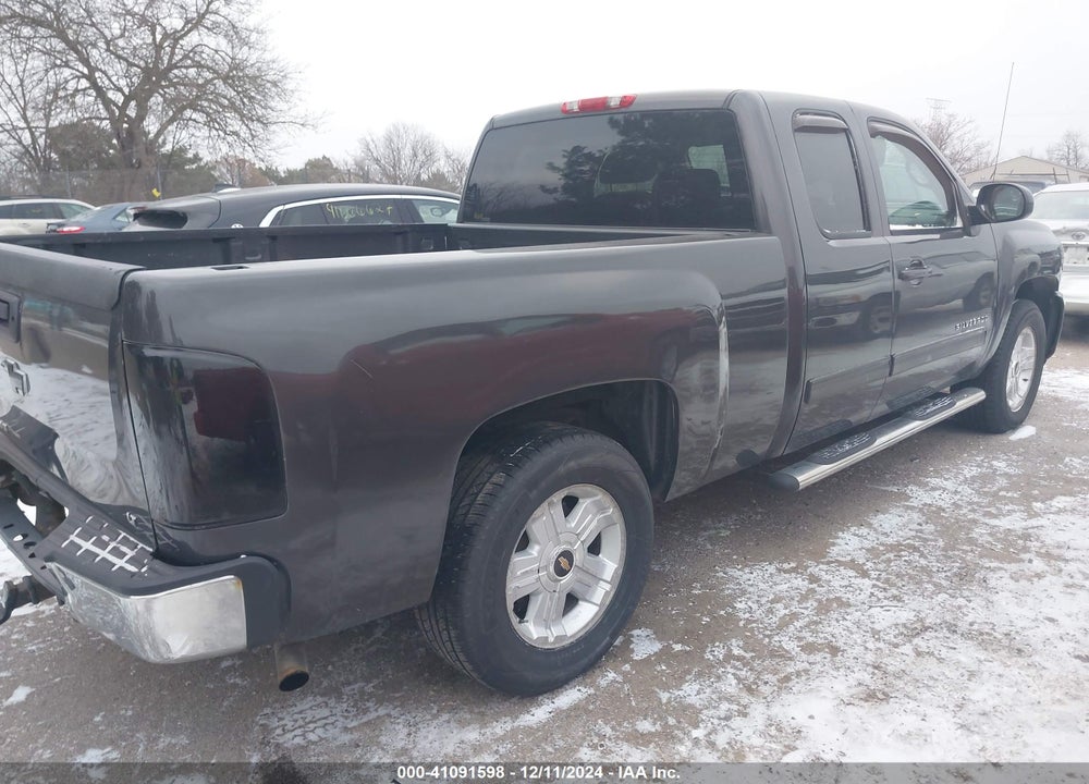 2010 CHEVROLET SILVERADO 1500 LT VIN: 1GCSKSE32AZ153476