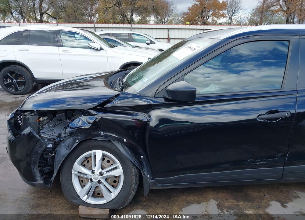2019 NISSAN KICKS S VIN: 3N1CP5CU5KL563929