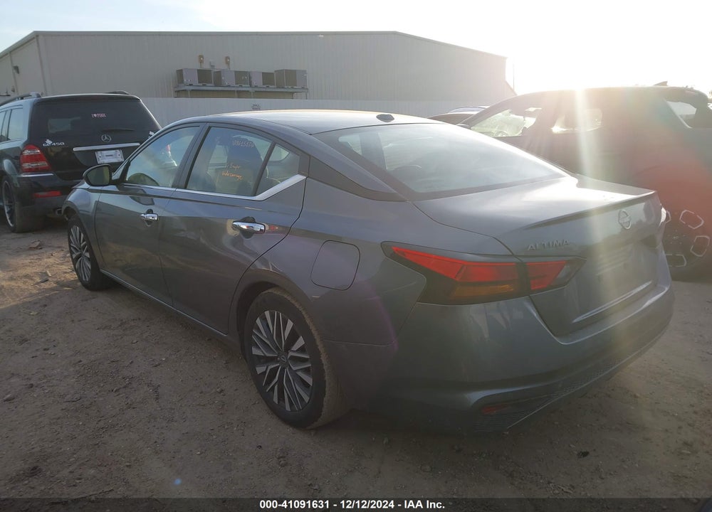 2024 NISSAN ALTIMA SV FWD VIN: 1N4BL4DV9RN353498