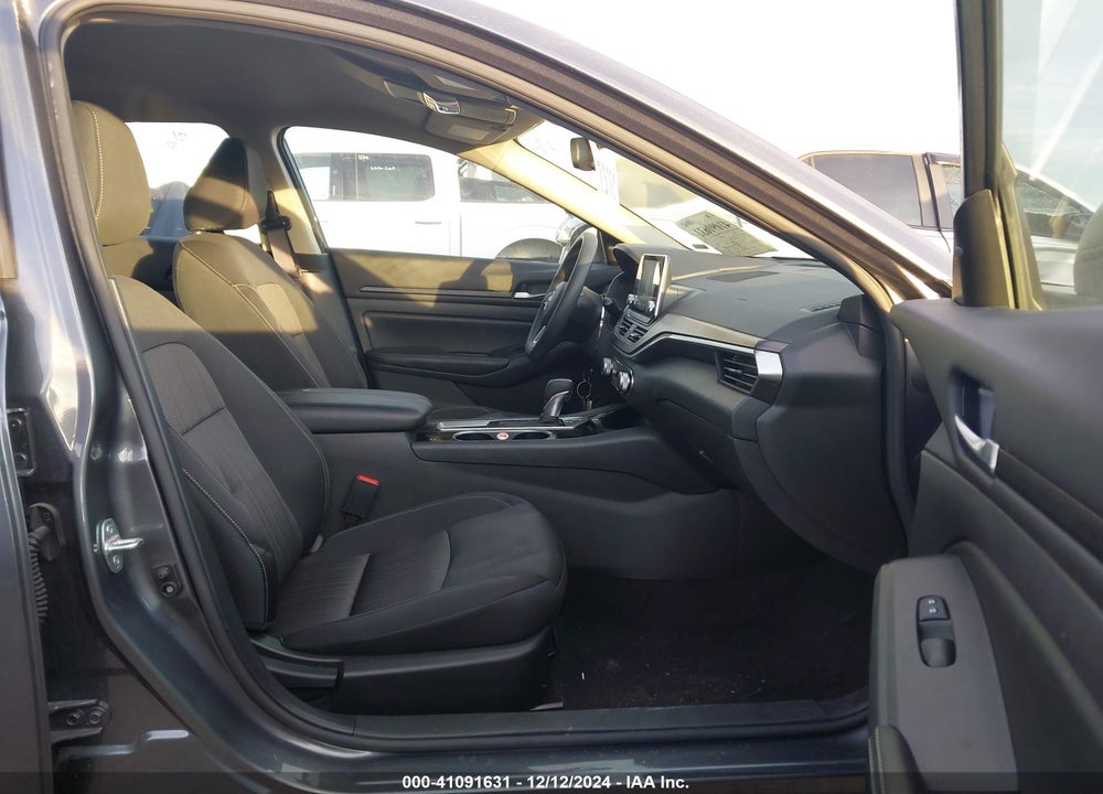 2024 NISSAN ALTIMA SV FWD VIN: 1N4BL4DV9RN353498