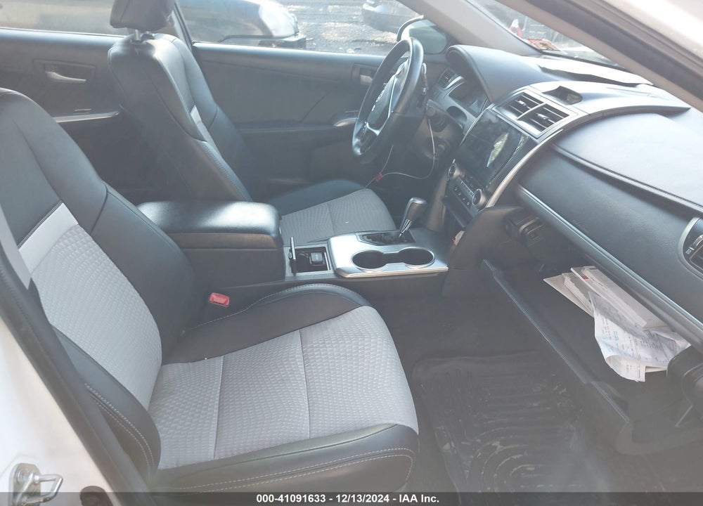 2013 TOYOTA CAMRY SE VIN: 4T1BF1FK7DU218582