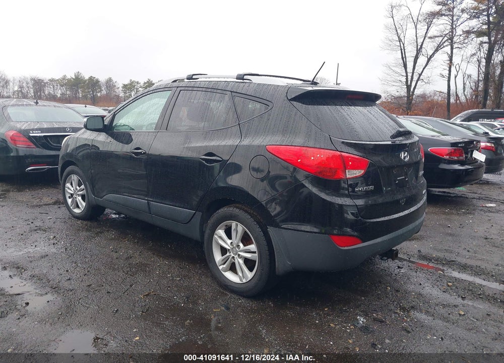 2013 HYUNDAI TUCSON GLS VIN: KM8JUCAC0DU670371