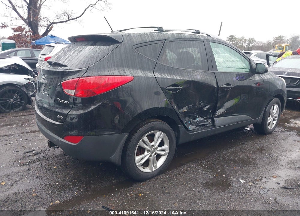 2013 HYUNDAI TUCSON GLS VIN: KM8JUCAC0DU670371