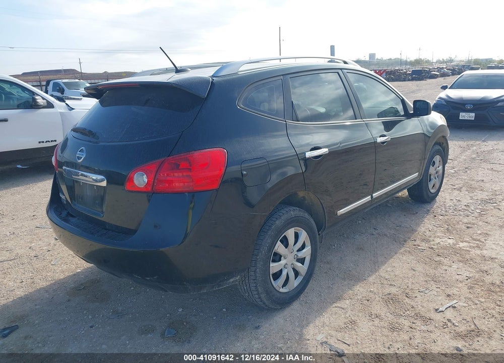 2015 NISSAN ROGUE SELECT S VIN: JN8AS5MTXFW662131