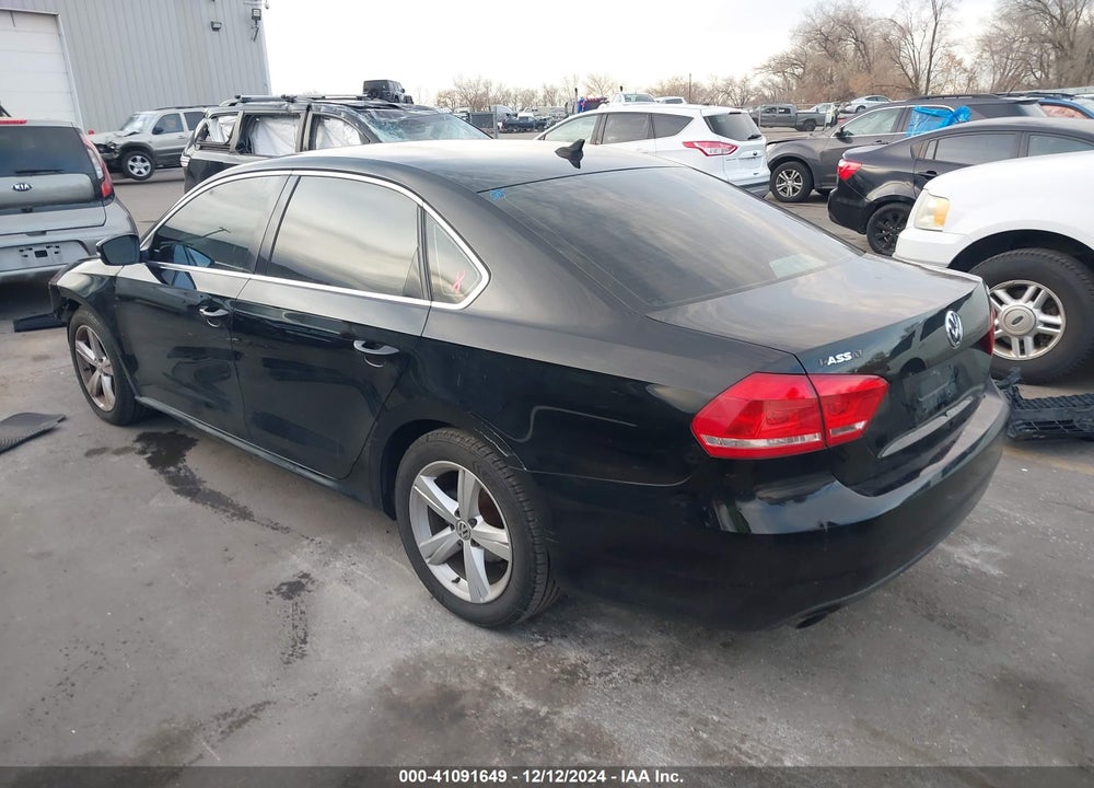 2014 VOLKSWAGEN PASSAT VIN: 1VWBS7A30EC079404