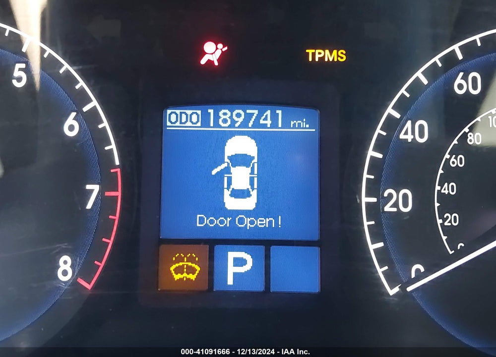 2009 HYUNDAI GENESIS 3.8 VIN: KMHGC46E69U026491