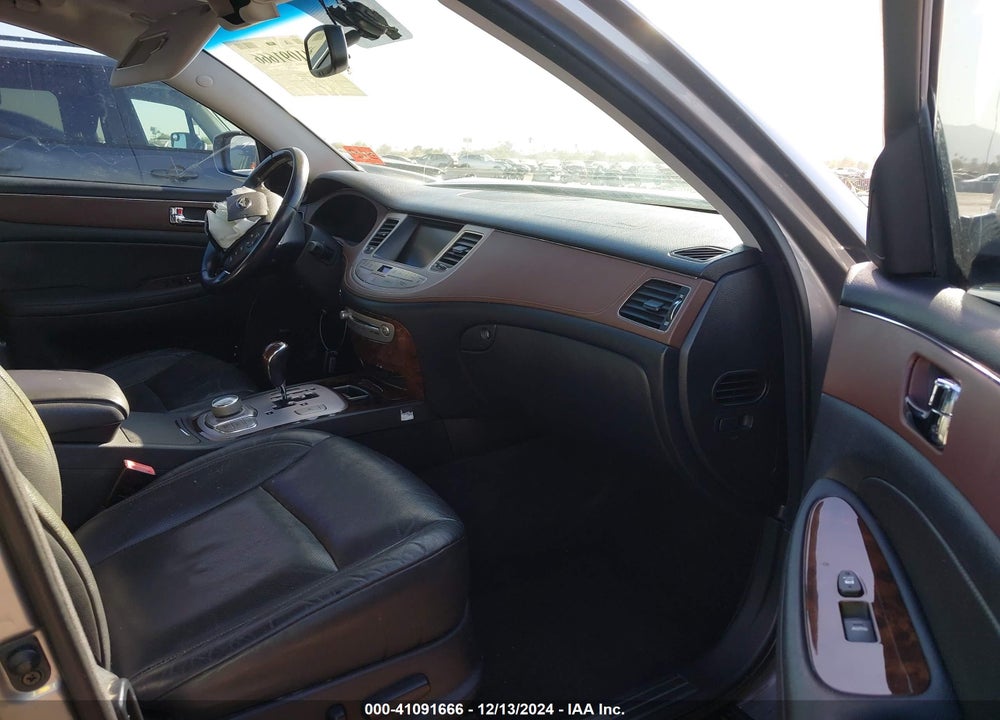 2009 HYUNDAI GENESIS 3.8 VIN: KMHGC46E69U026491