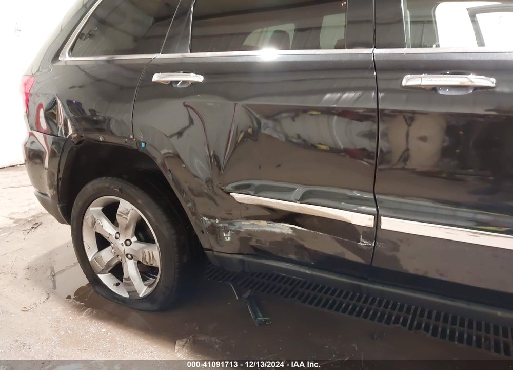 2013 JEEP GRAND CHEROKEE OVERLAND VIN: 1C4RJFCG7DC558187