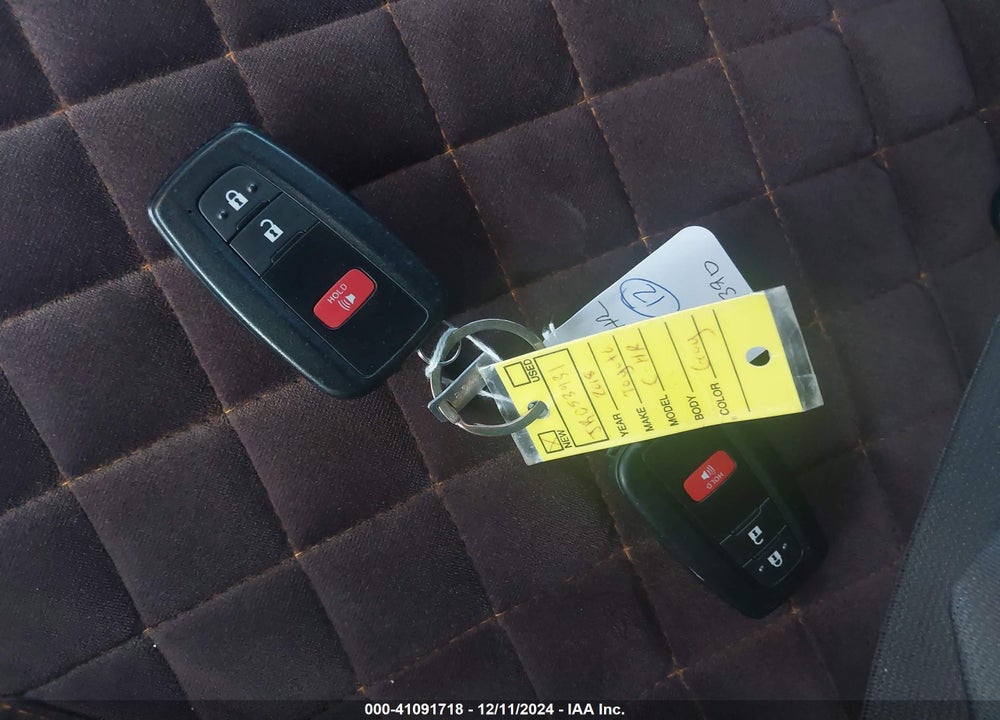 2018 TOYOTA C-HR XLE PREMIUM VIN: NMTKHMBX2JR053931