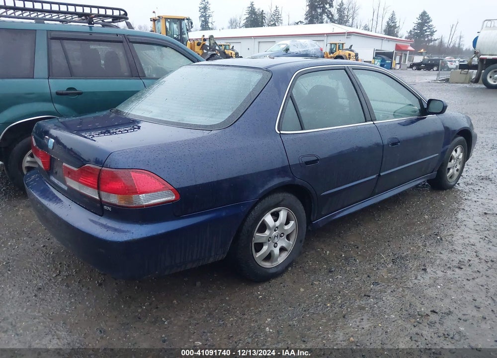 2002 HONDA ACCORD 2.3 EX VIN: JHMCG660X2C027211