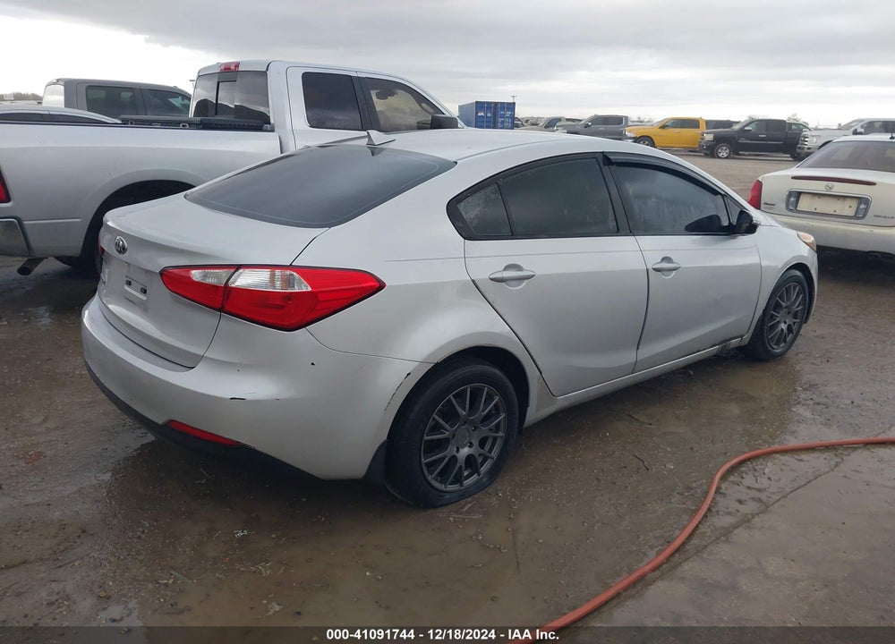 2016 KIA FORTE LX VIN: KNAFX4A68G5575988