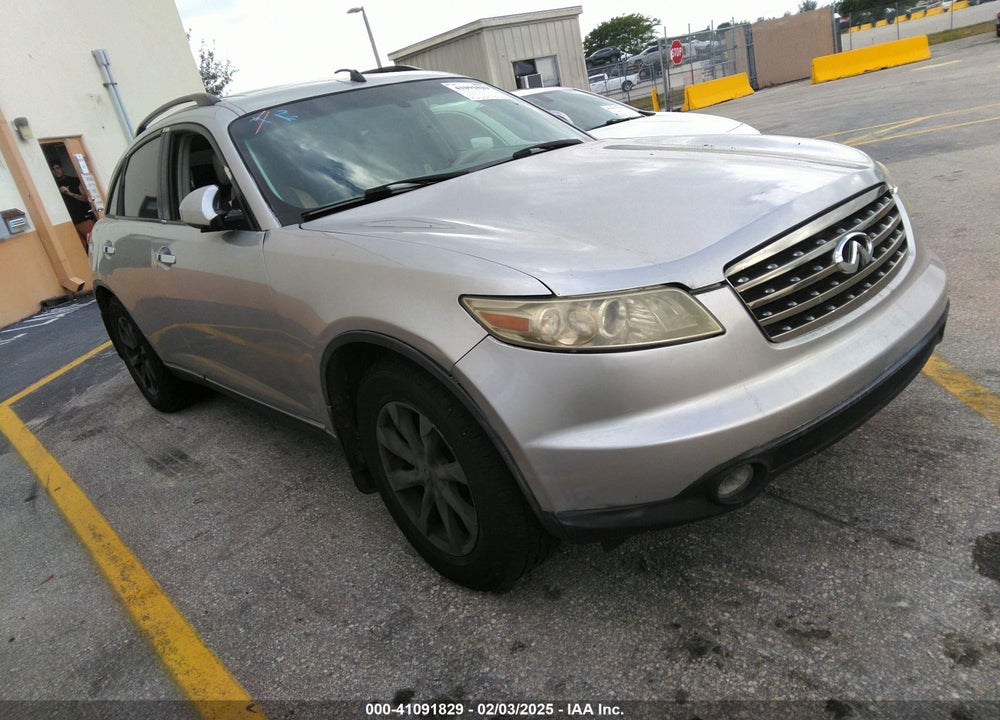 2005 INFINITI FX35 VIN: JNRAS08W25X201016
