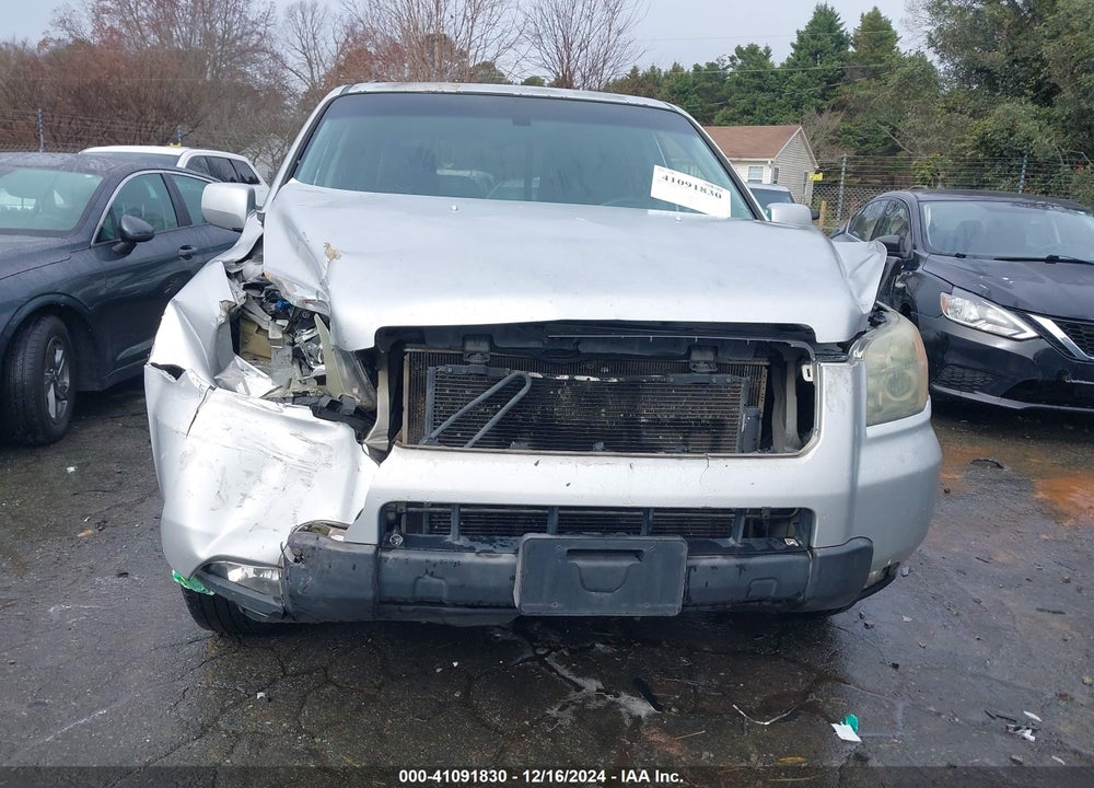 2006 HONDA PILOT EX-L VIN: 5FNYF18606B005757