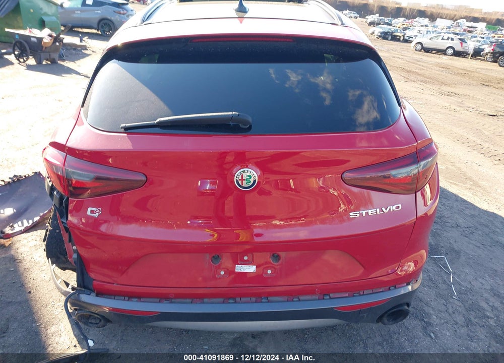 2022 ALFA ROMEO STELVIO TI AWD VIN: ZASPAKBN3N7D24632