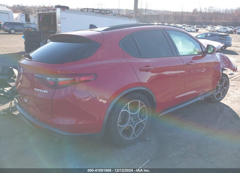 2022 ALFA ROMEO STELVIO TI AWD VIN: ZASPAKBN3N7D24632