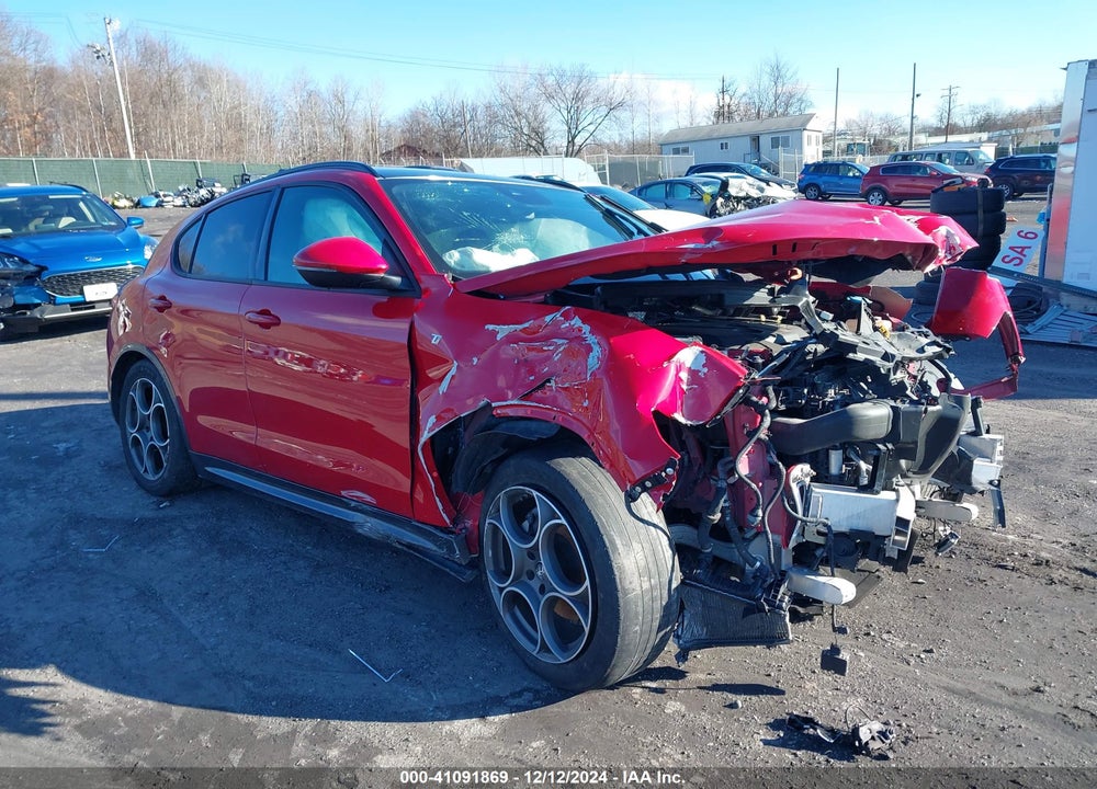 2022 ALFA ROMEO STELVIO TI AWD VIN: ZASPAKBN3N7D24632