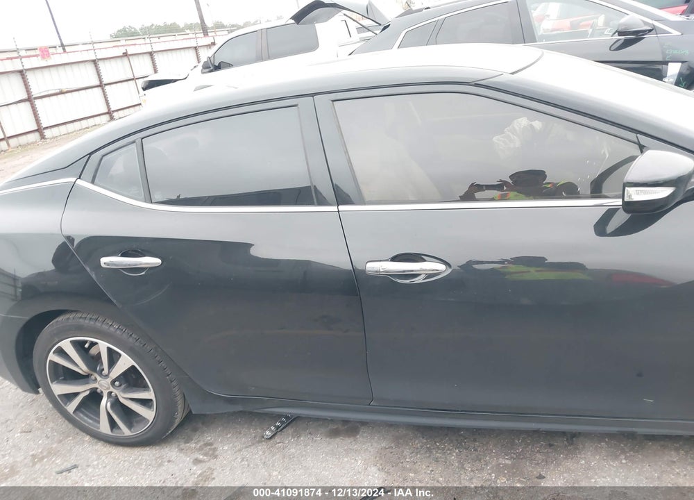 2017 NISSAN MAXIMA VIN: 1N4AA6AP2HC381088