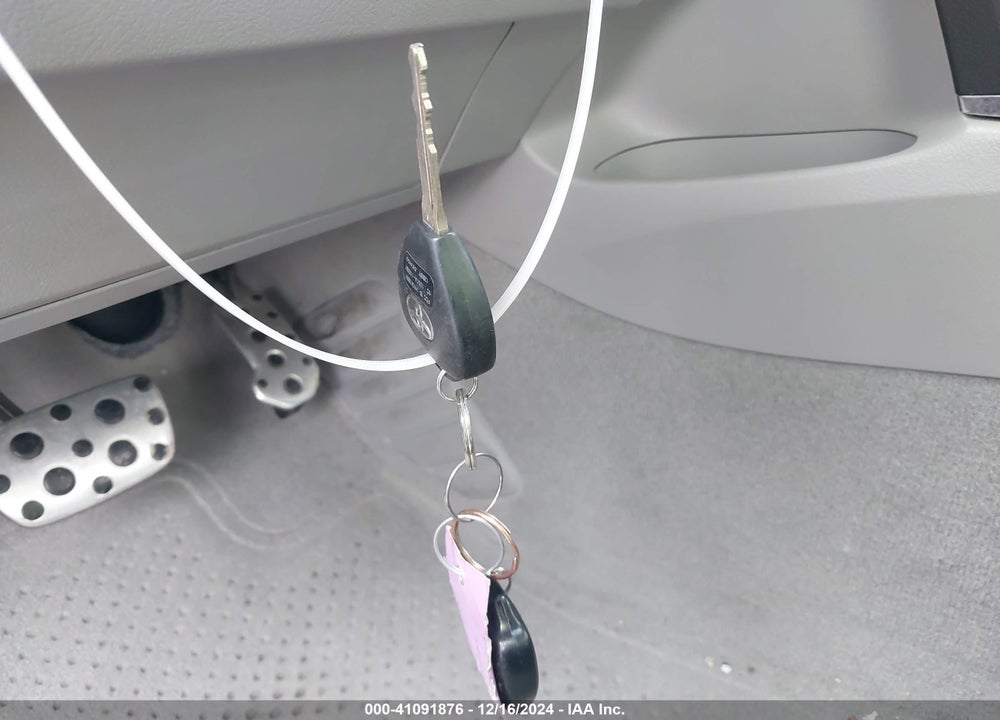 2011 TOYOTA CAMRY SE VIN: 4T1BF3EKXBU626097