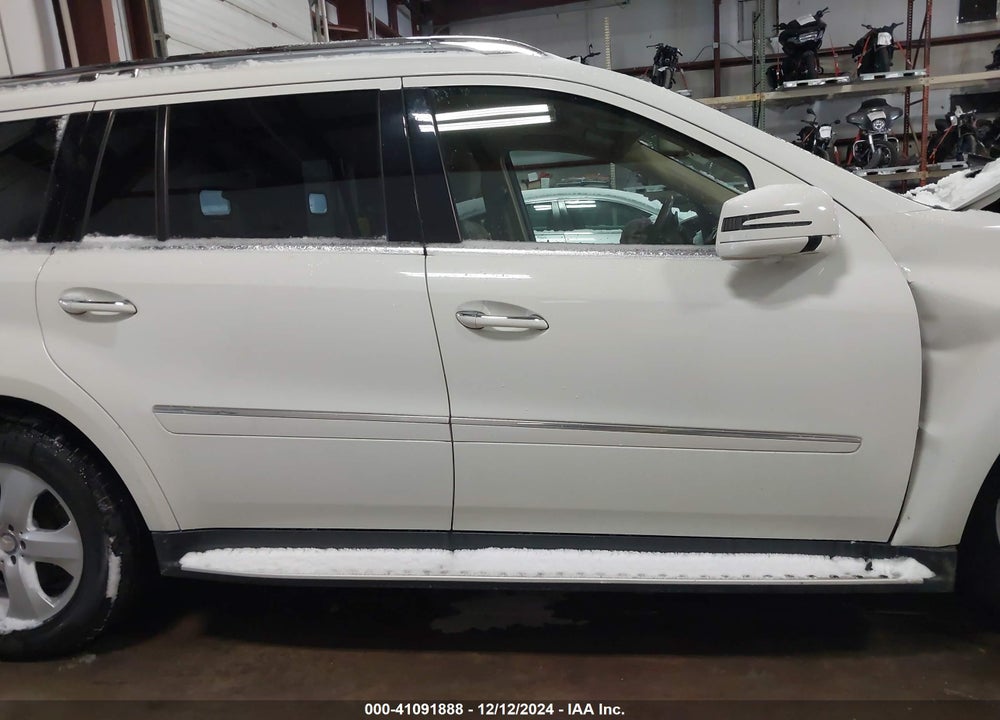 2011 MERCEDES-BENZ GL 450 4MATIC VIN: 4JGBF7BE1BA629235
