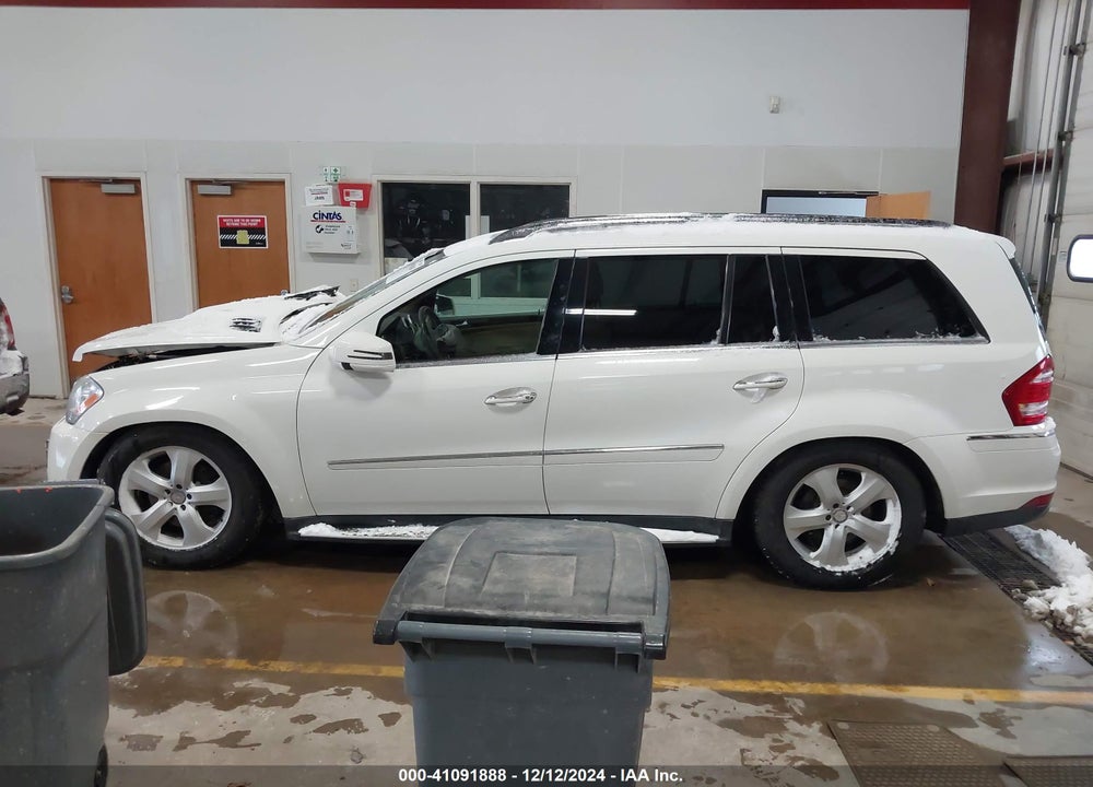 2011 MERCEDES-BENZ GL 450 4MATIC VIN: 4JGBF7BE1BA629235