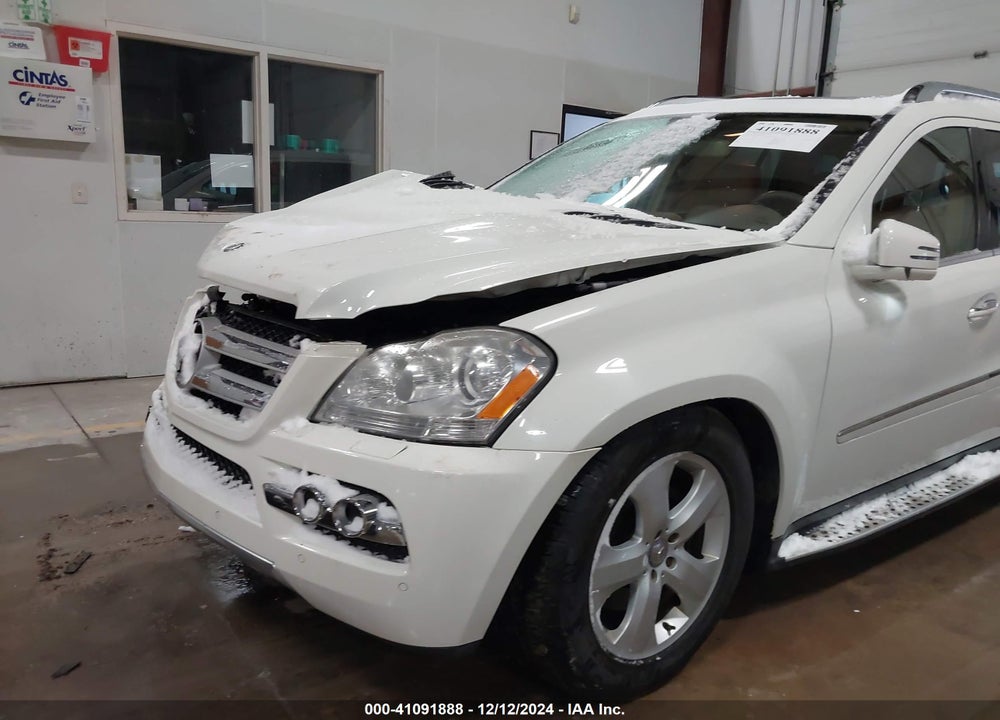 2011 MERCEDES-BENZ GL 450 4MATIC VIN: 4JGBF7BE1BA629235