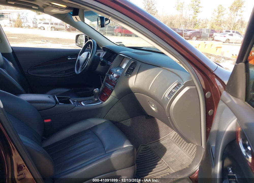 2017 INFINITI QX50 VIN: JN1BJ0RR2HM401855