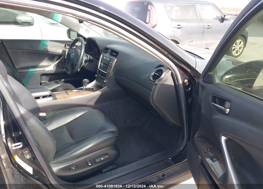 2010 LEXUS IS 250 VIN: JTHCF5C23A2034024