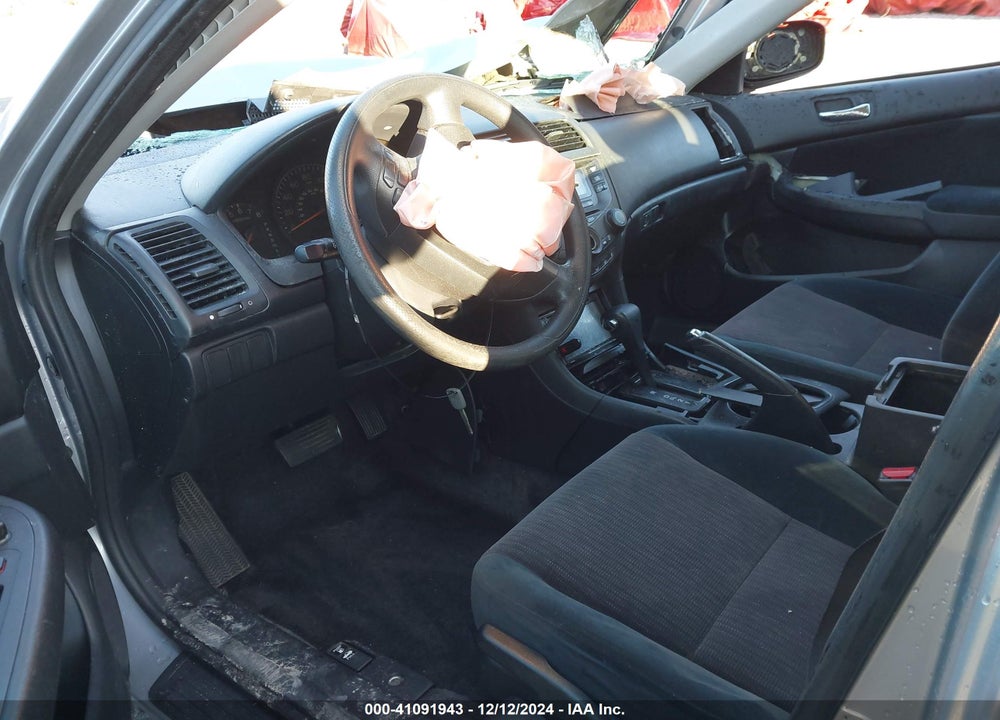 2003 HONDA ACCORD 2.4 LX VIN: 1HGCM56333A039746