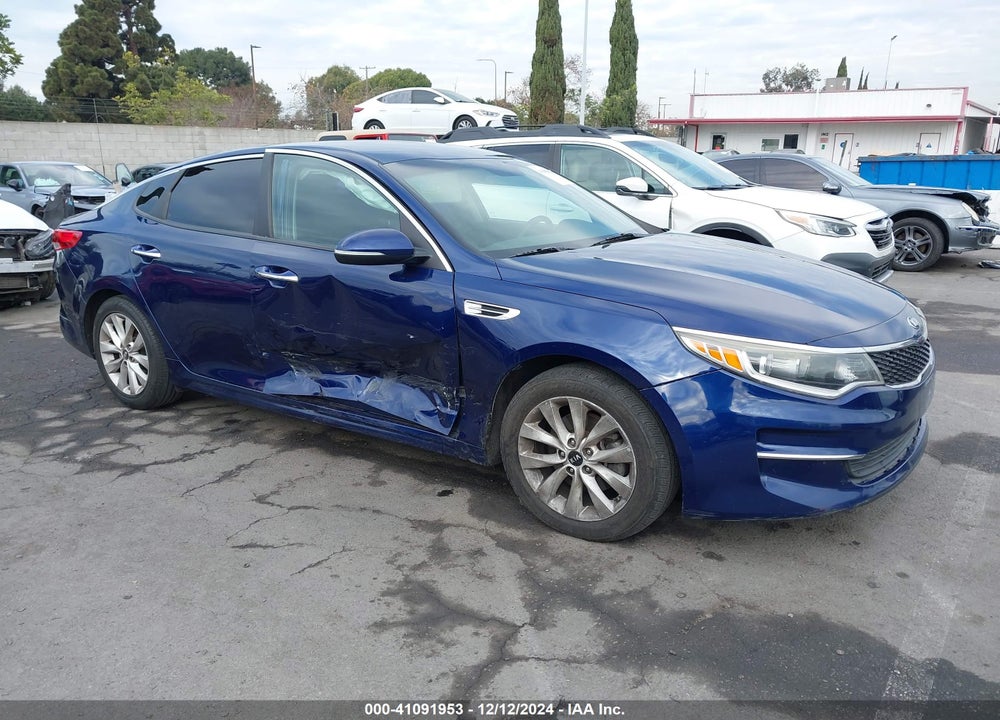 2017 KIA OPTIMA LX VIN: 5XXGT4L32HG128561