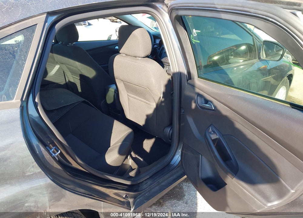 2017 FORD FOCUS SE VIN: 1FADP3F26HL347629