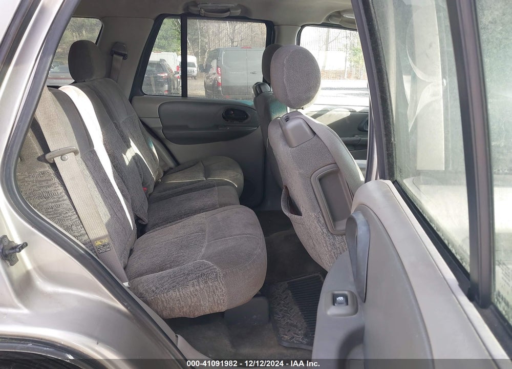 2003 CHEVROLET TRAILBLAZER LS VIN: 1GNDT13S932340128