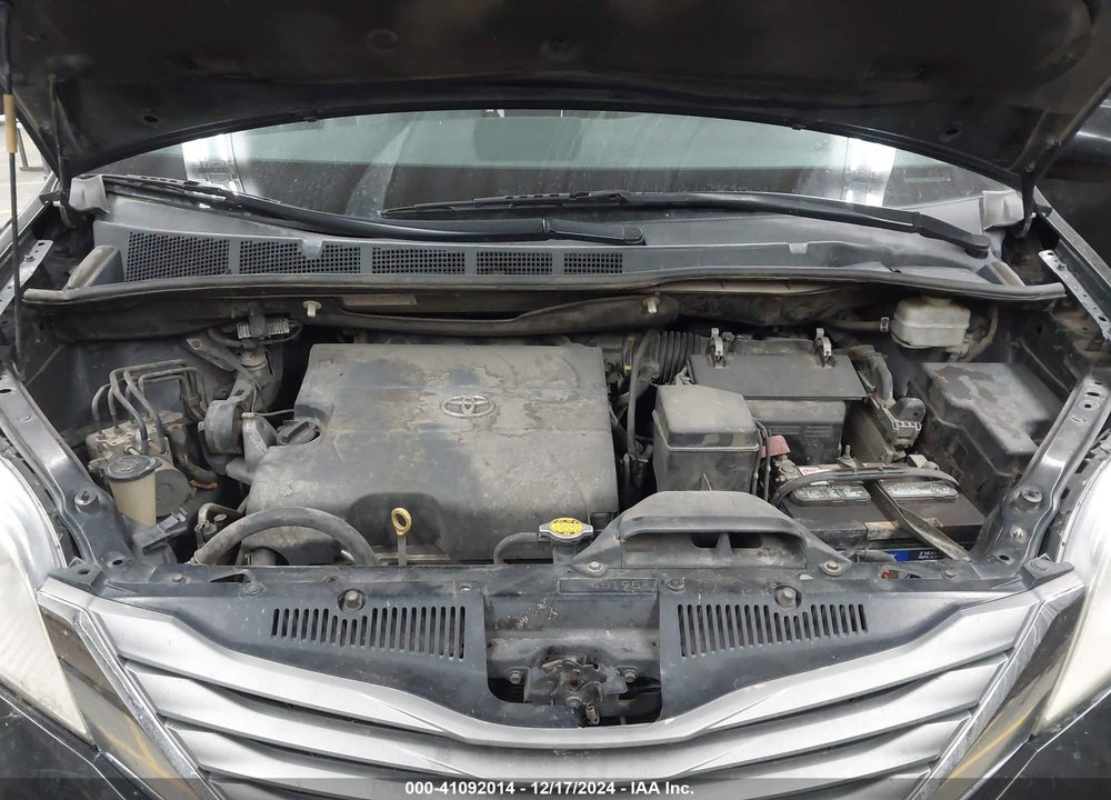 2013 TOYOTA SIENNA XLE LIMITED VIN: 5TDYK3DC5DS324986