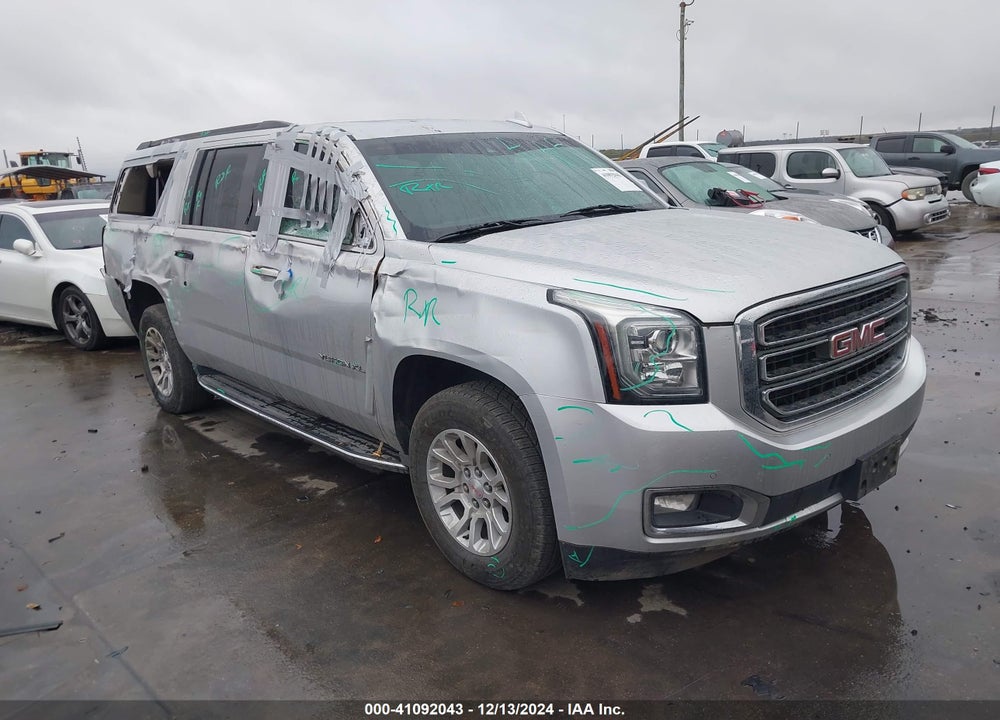 2019 GMC YUKON XL SLT VIN: 1GKS1GKC2KR286412