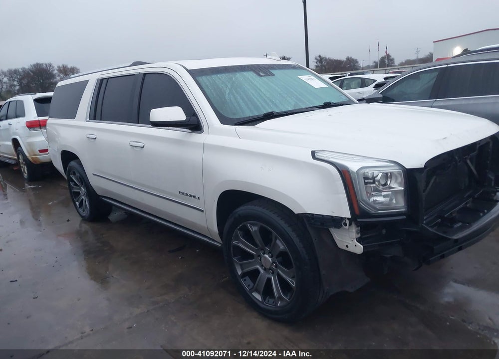 2015 GMC YUKON XL 1500 DENALI VIN: 1GKS2JKJ7FR592391