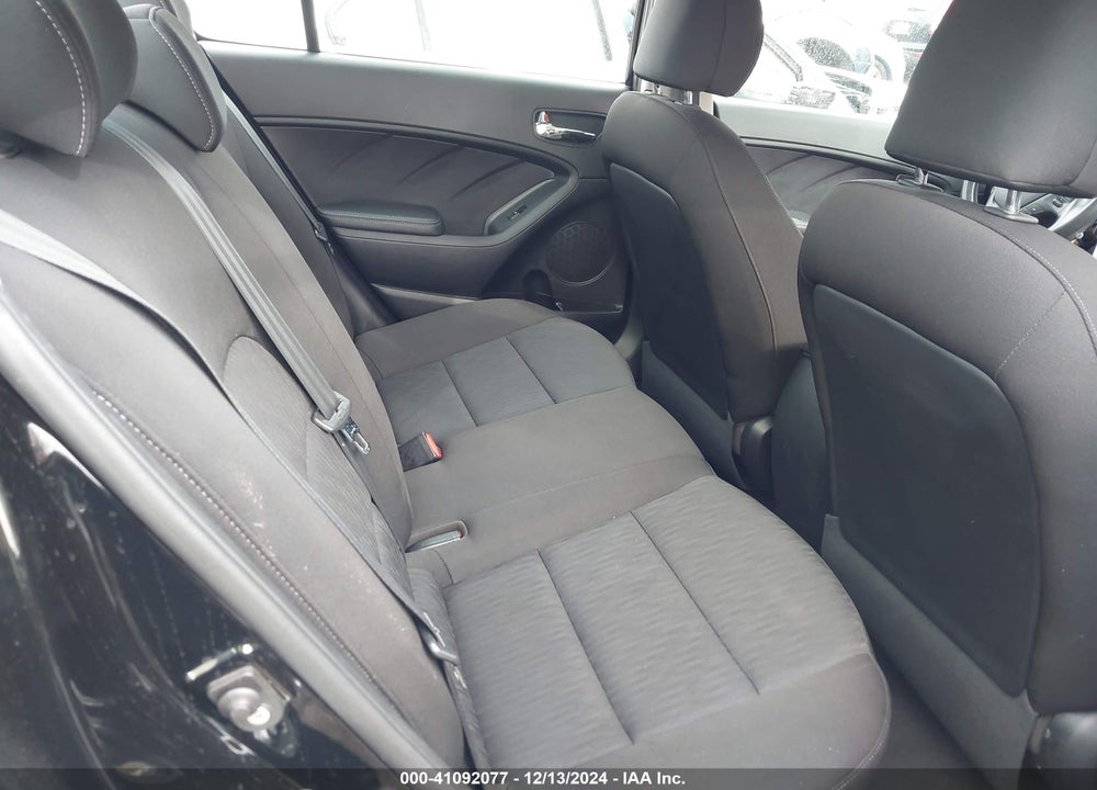 2016 KIA FORTE LX VIN: KNAFK4A64G5487941